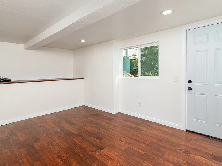 3884 Wawona St — Photo 10