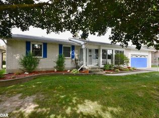 5 Ellen St, Essa, ON L0L2N0