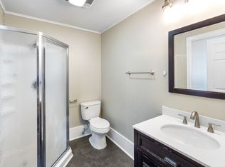 822 Westcott St #2, Syracuse, NY 13210