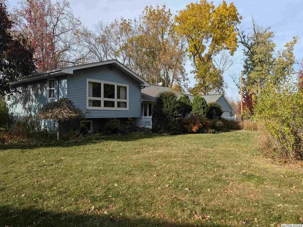 206 N Glover St, Rock Falls, IA 50467