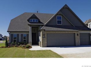 2702 N 16th Pl E, Broken Arrow, OK 74012