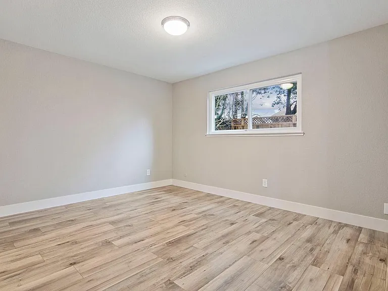 8737 Grayling Way — Photo 21