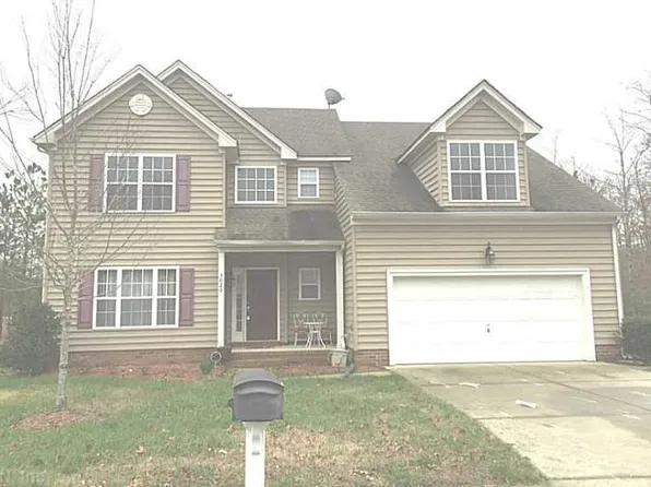 3020 Elmore Cir, Suffolk, VA 23434