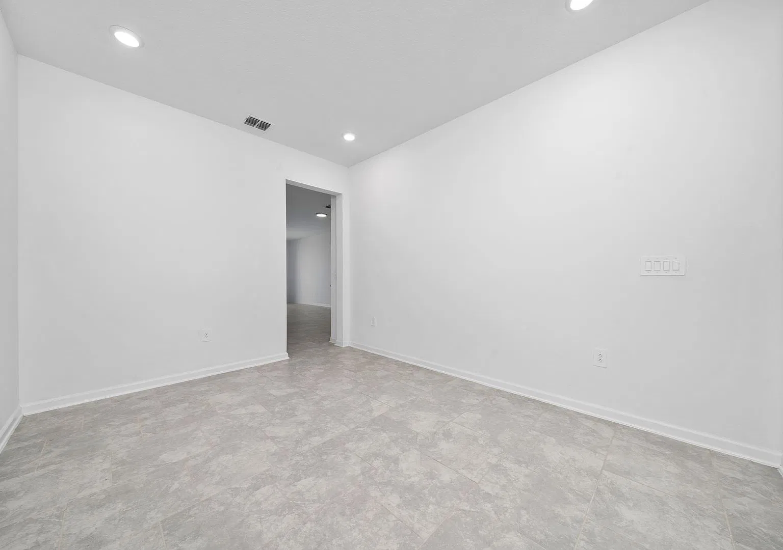 Lake Wilson Reserve 7552 Stone Creek Trail - Townhouse — Photo 4