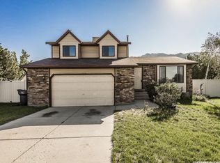 11153 S Silver Queen Cir, Sandy, UT 84094