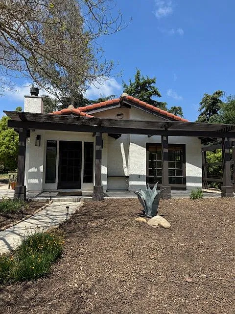 1 bed, 1.0 bath, 700 sqft, $3,500 — Photo 4