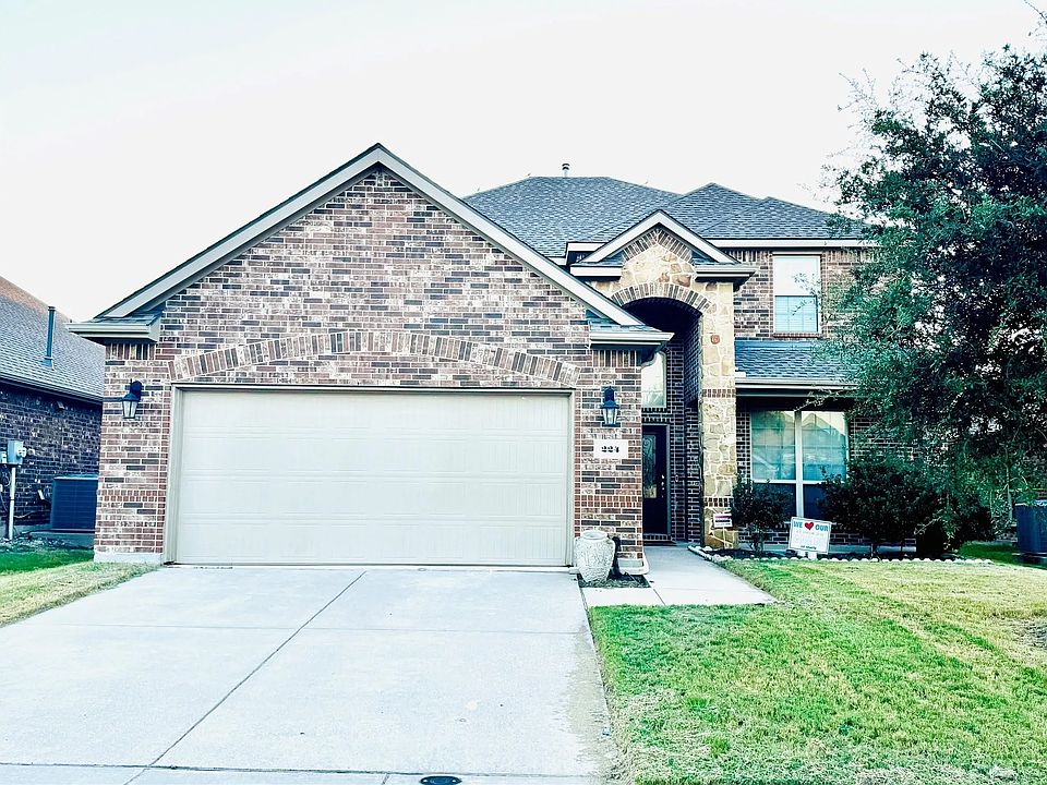 1st image of 224 Cherry Springs Dr