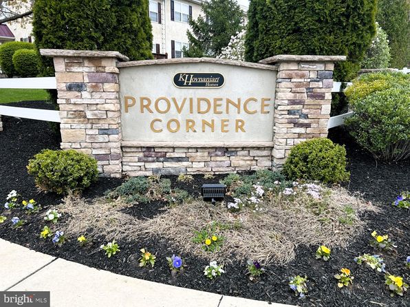 317 Fairfield Cir S, Royersford, PA 19468