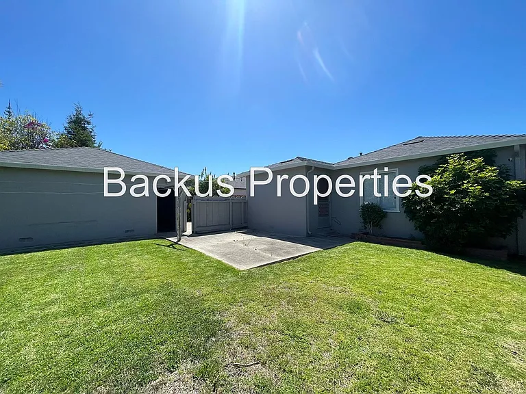 19 Santa Rosa Ave — Photo 18