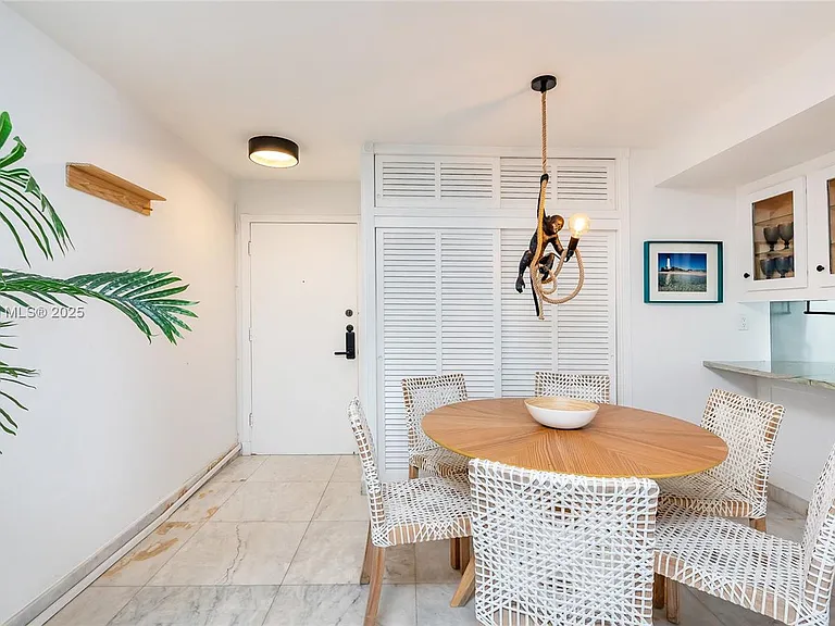 195 Sunrise Dr #1 — Photo 14