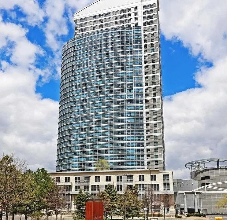 36 Lee Centre Dr #2915
