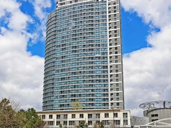 36 Lee Centre Dr, Toronto, ON