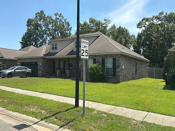 2nd image of 3471 Woodward Dr