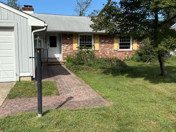 1103 Yardley Rd