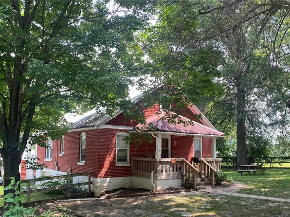 9072 County Road 412, Hannibal, MO 63401