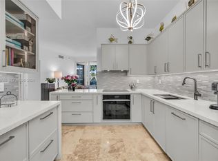 Murano Grande Portofino, Miami Beach, FL 33139