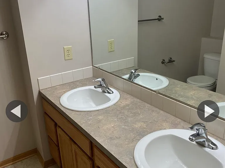 3543 McLaughlin Dr — Photo 7