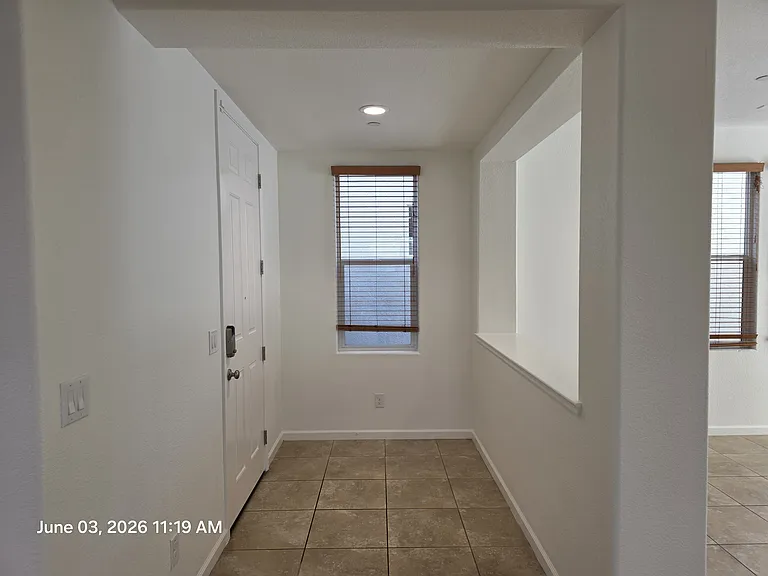 1816 Golden Willow Ave — Photo 28