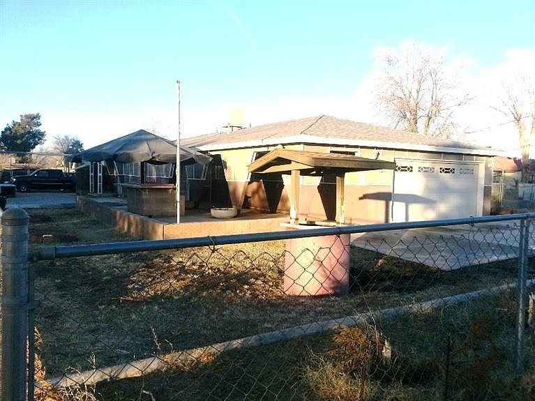 1st image of 11940 White Ave