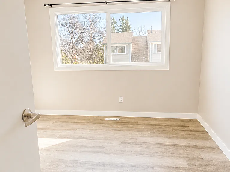 10103 164th Ave NW — Photo 8