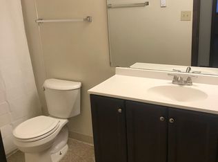 2151 Meadow Ln APT 12, Schererville, IN 46375