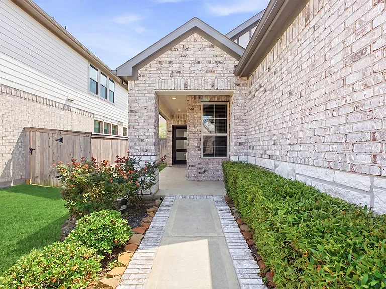 12939 Catfish River Ct — Photo 22