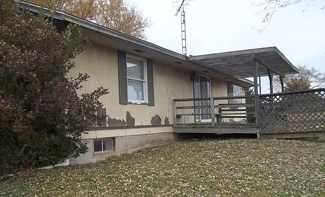 2nd image of 3700 Hillside Dr