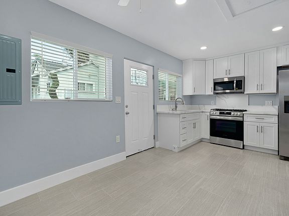 5th image of 9328A Firebird Ave #A