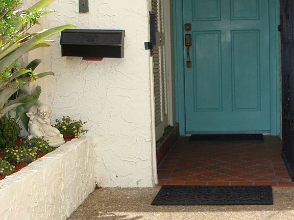 3rd image of 8859 SW 62nd Ter #10-H