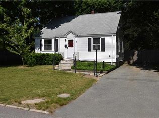 72 Nichols Rd, North Kingstown, RI 02852