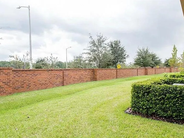 2962 Rodrick Cir — Photo 42