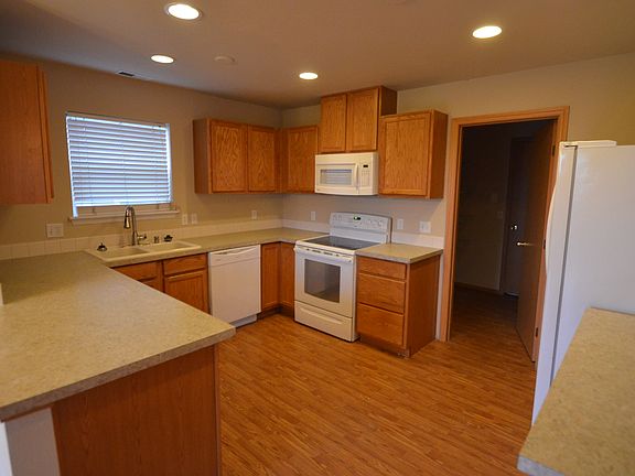2nd image of 12627 SE 295th St