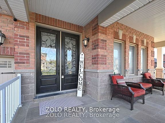 3rd image of 1680 Angus St