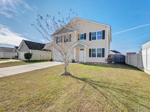 3rd image of 7829 Jean Rebault Dr