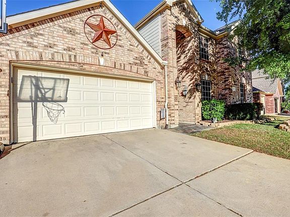 2nd image of 11832 Warbler Ln