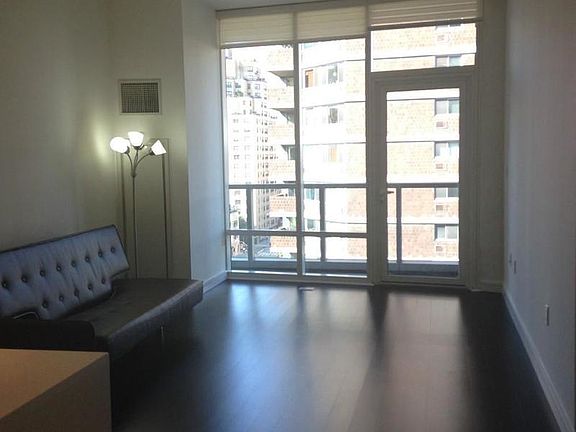 2nd image of 300 E 23rd St APT 9B