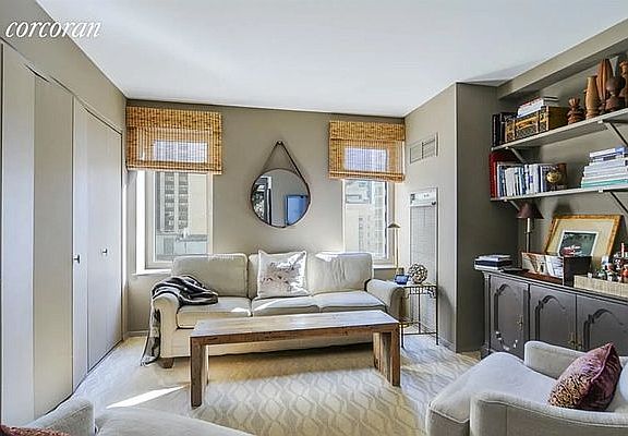 5th image of 106 Central Park S APT 15I