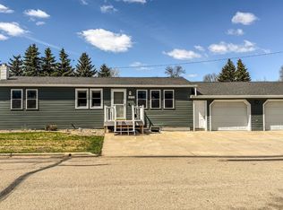 212 1st St N, Wilton, ND 58579