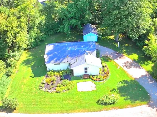 5633 Thornapple Lake Rd, Nashville, MI 49073