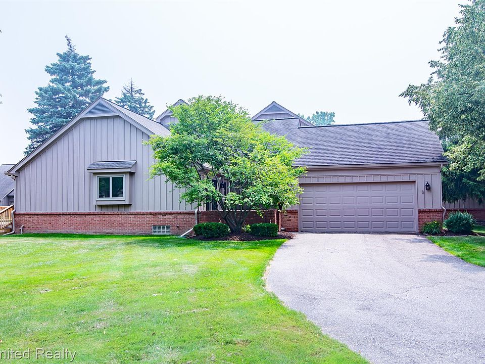 1st image of 37681 Russett Dr