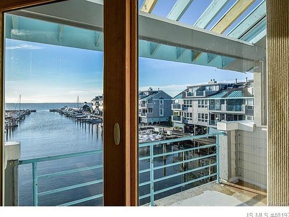 4th image of 26 Grand Bay Hbr