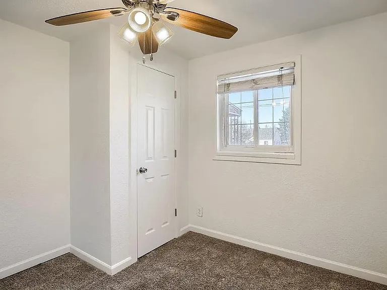 3828 W Kentucky Ave — Photo 17