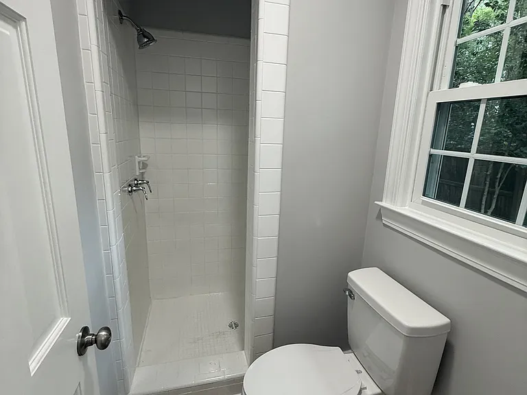 117 Greenwood Dr — Photo 16