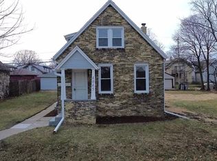 4045 N 11th St, Milwaukee, WI 53209