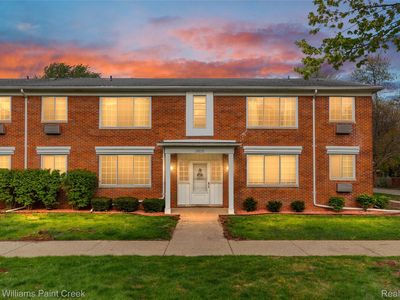 19839 Arthur St APT 246, Harper Woods, MI, 48225