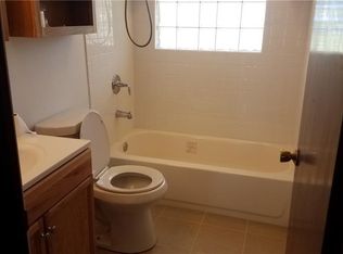 4614 Emmons Rd, Howell, MI 48855