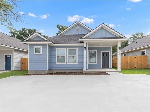 1803 Pin Oak St, Bryan, TX 77803