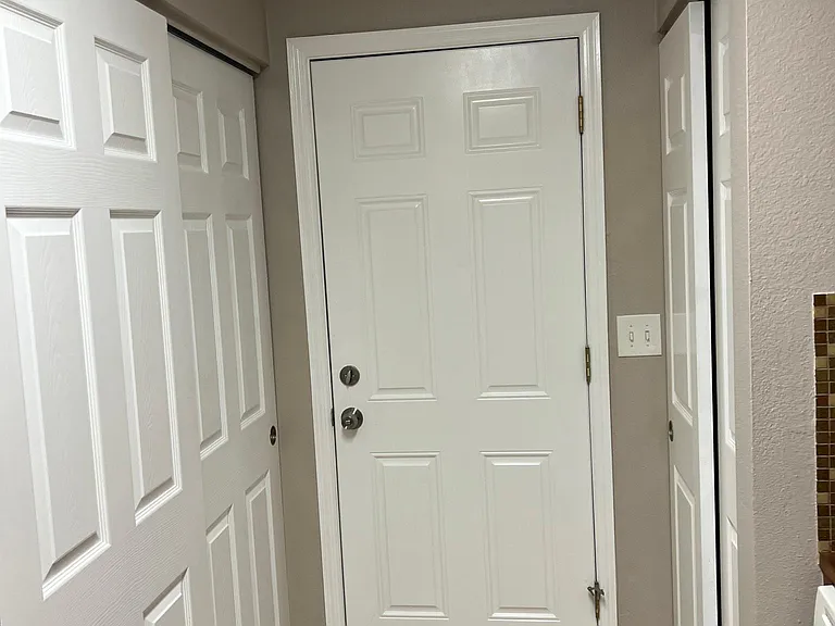 1836A Poinsettia Ave — Photo 3