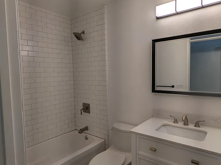 1260 Bobwhite Ct — Photo 17