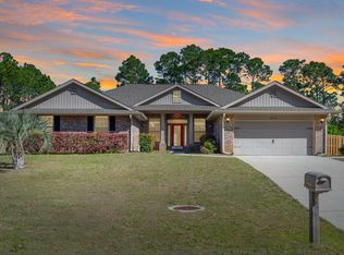 6638 Desoto St, Navarre, FL 32566